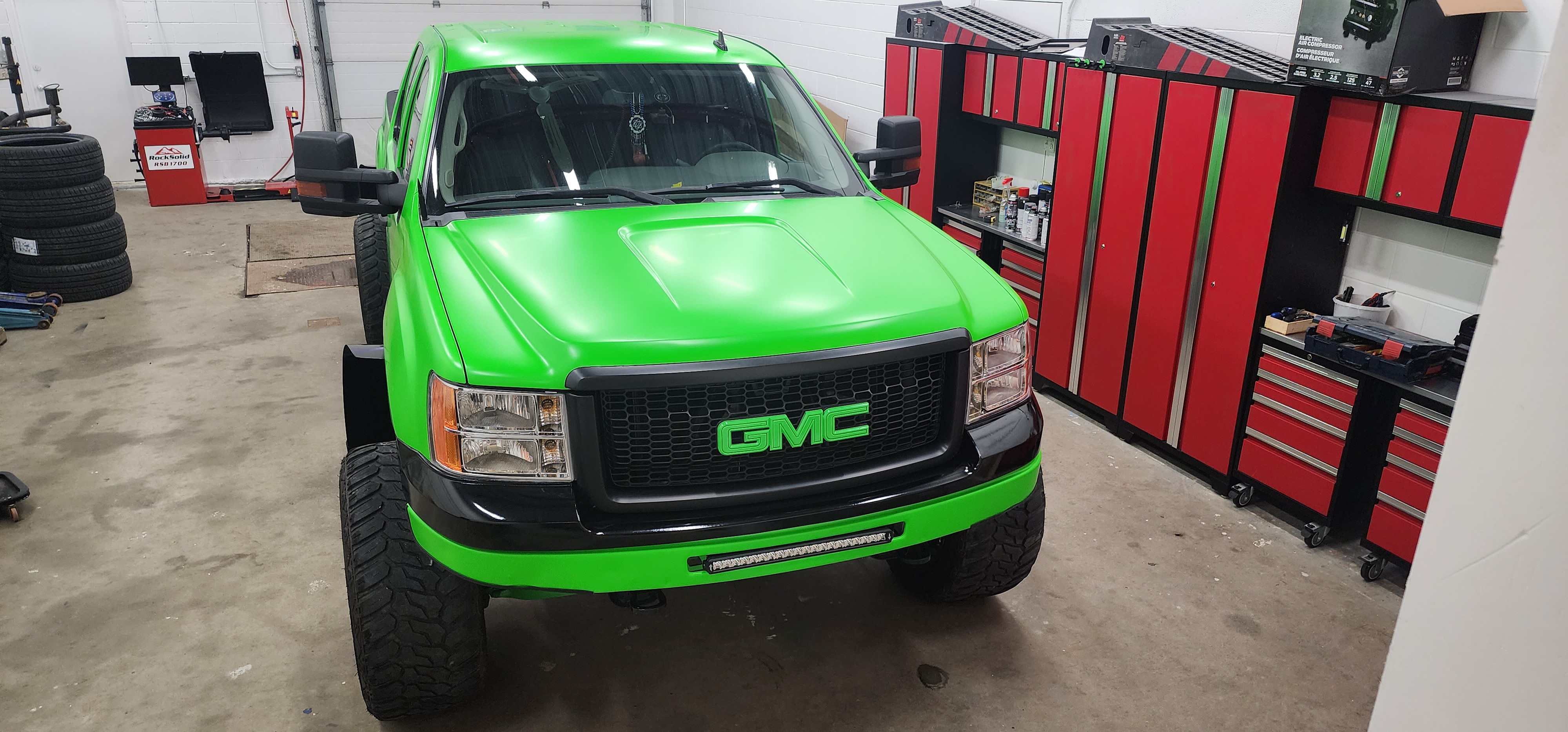 Full Vehicle Wraps – Colour Change